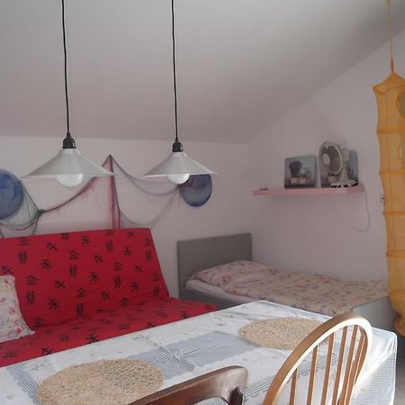 Apartments Vanda Vrboska Habitación foto